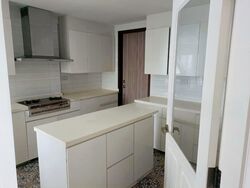 Hawaii Tower (D15), Condominium #568234241